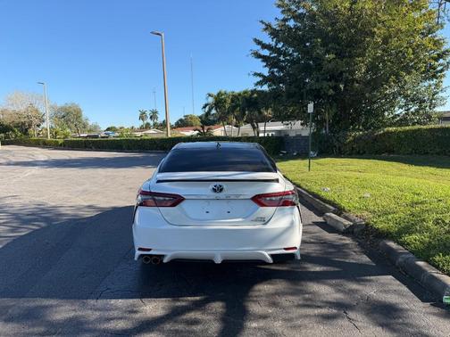 2023 Toyota Camry Hybrid XSE
