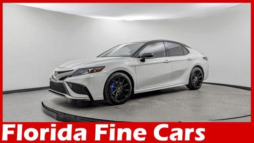 2023 Toyota Camry Hybrid XSE