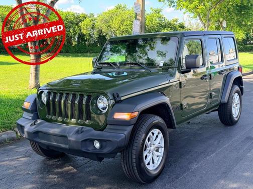 Sarge Green Clearcoat 2023 Jeep Wrangler Sport