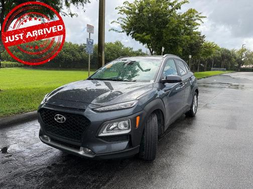 2021 Hyundai KONA SEL Plus