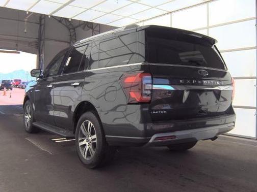 Dark Matter Gray Metallic 2024 Ford Expedition Limited
