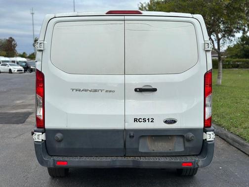 2018 Ford Transit-250 Base