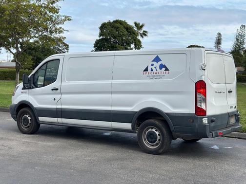 2018 Ford Transit-250 Base