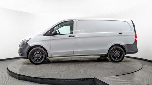 2018 Mercedes-Benz Metris Base