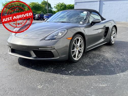 Agate Gray Metallic 2018 Porsche 718 Boxster Base