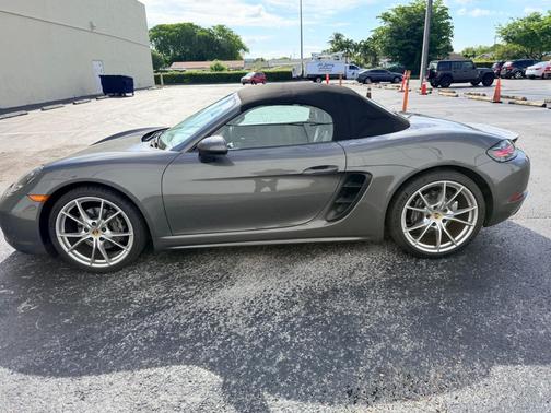 Agate Gray Metallic 2018 Porsche 718 Boxster Base