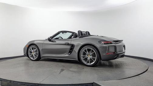 Agate Gray Metallic 2018 Porsche 718 Boxster Base