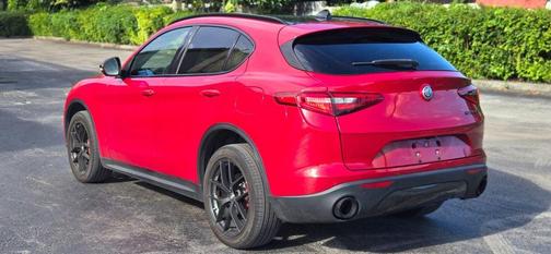 2019 Alfa Romeo Stelvio Base