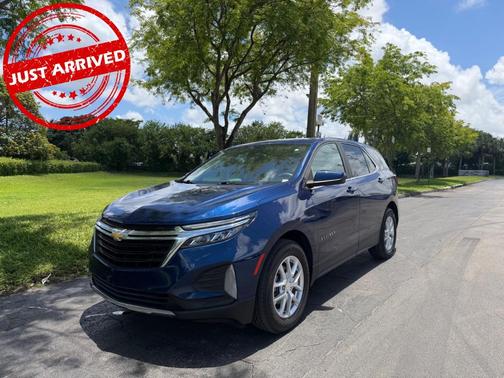 Blue Glow Metallic 2022 Chevrolet Equinox 1LT
