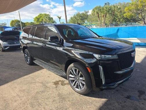 2023 Cadillac Escalade ESV Sport