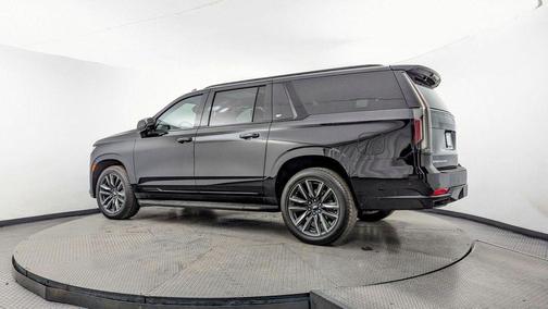 2023 Cadillac Escalade ESV Sport