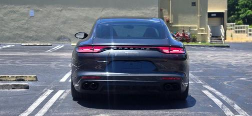 2023 Porsche Panamera Platinum Edition