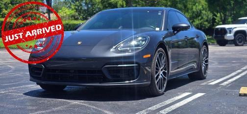 2023 Porsche Panamera Platinum Edition