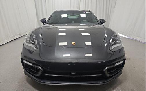 2023 Porsche Panamera Platinum Edition