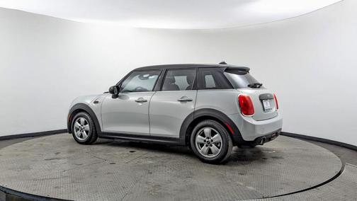 2016 MINI Hardtop Cooper