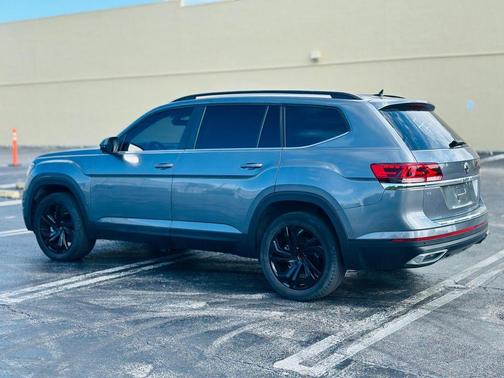 2023 Volkswagen Atlas 2.0T SE w/Technology