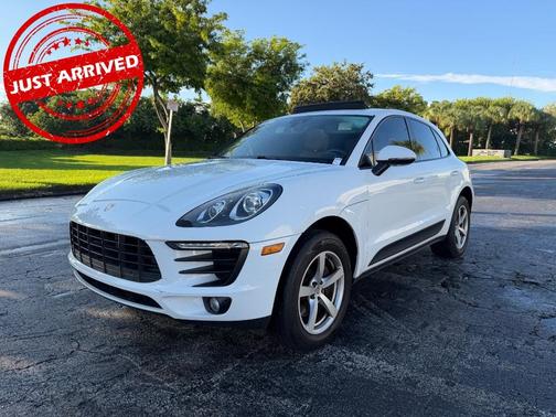 2018 Porsche Macan Sport Edition