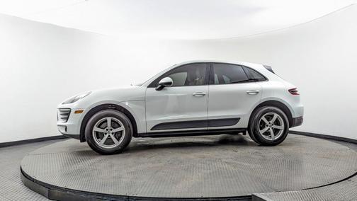 2018 Porsche Macan Sport Edition