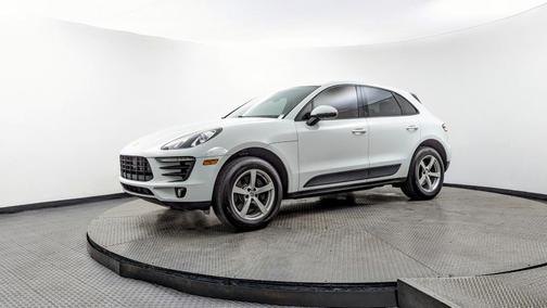 2018 Porsche Macan Sport Edition