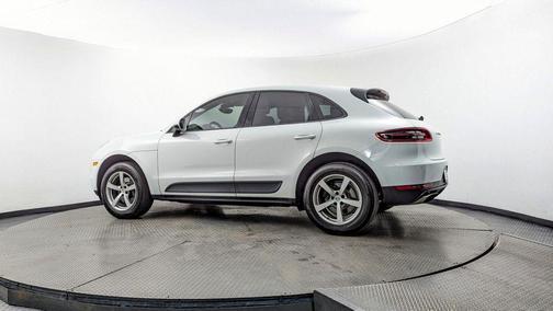 2018 Porsche Macan Sport Edition