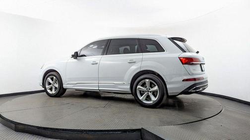 2021 Audi Q7 55 Premium