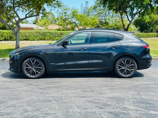 2021 Maserati Levante GranSport