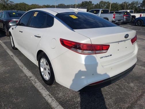 2018 Kia Optima LX