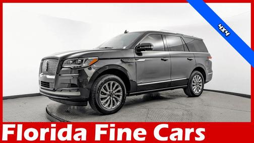 2023 Lincoln Navigator Standard