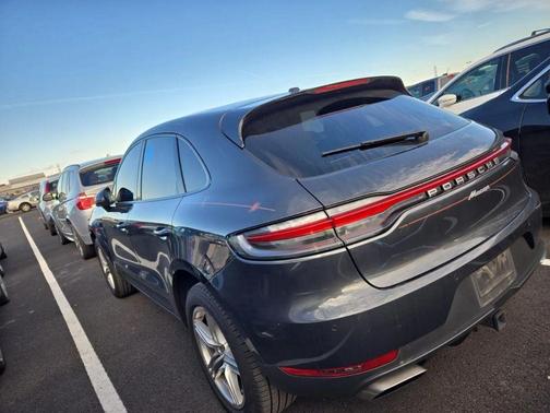 2019 Porsche Macan Base