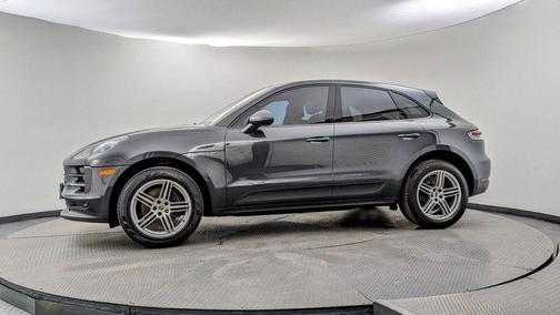 2019 Porsche Macan Base