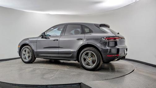 2019 Porsche Macan Base