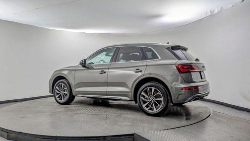 2023 Audi Q5 45 S line Premium Plus