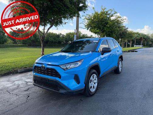 2019 Toyota RAV4 LE