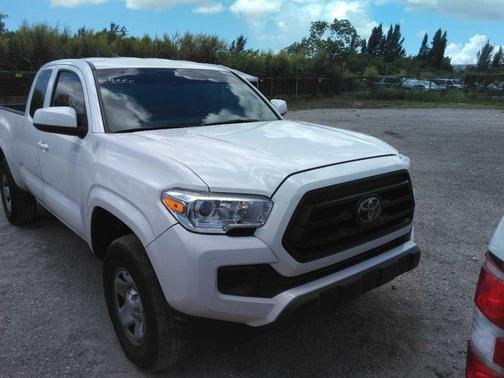 2021 Toyota Tacoma SR