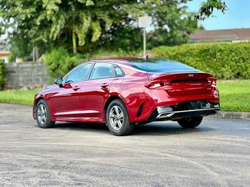 2021 Kia K5 LXS