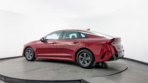 2021 Kia K5 LXS