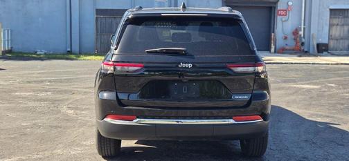 2024 Jeep Grand Cherokee Laredo
