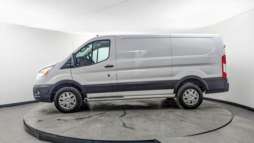 2022 Ford Transit-250 LOW ROOF 130WB