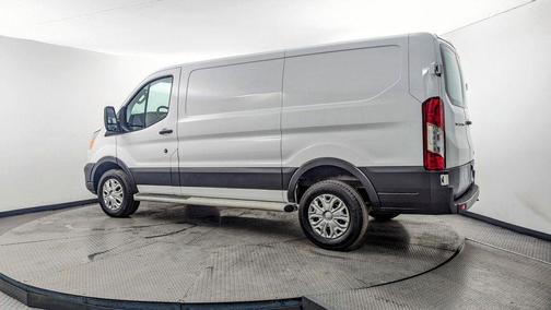2022 Ford Transit-250 LOW ROOF 130WB