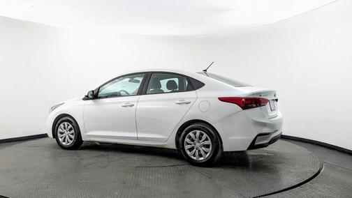 2021 Hyundai Accent SE