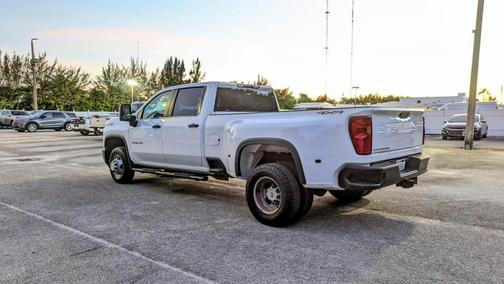 2024 Chevrolet Silverado 3500 WT