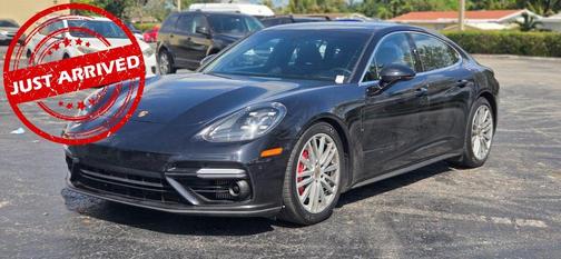 2017 Porsche Panamera Turbo