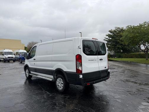 2024 Ford Transit-250 Base