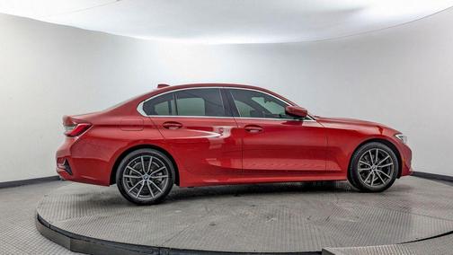 Melbourne Red Metallic 2020 BMW 330 i
