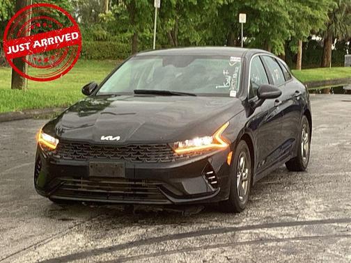 2023 Kia K5 LXS