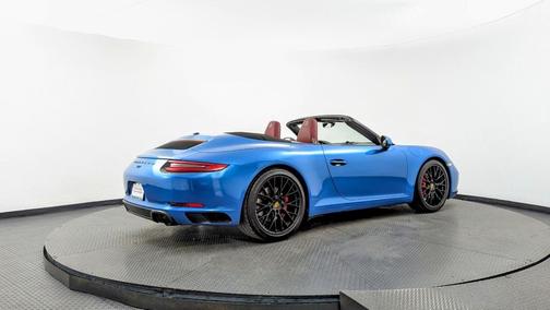 2017 Porsche 911 Carrera