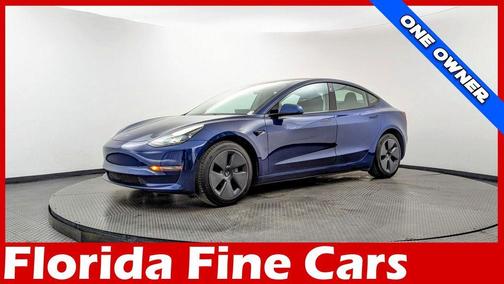 2022 Tesla Model 3 Long Range