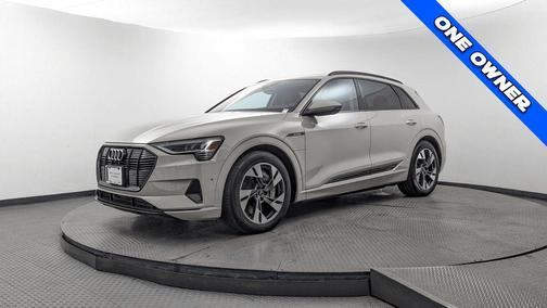 Siam Beige Metallic 2022 Audi e-tron Premium