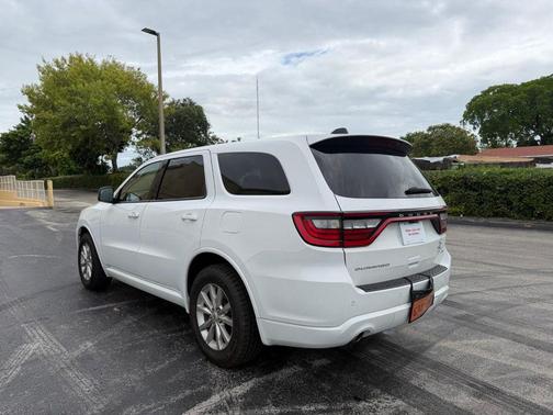White Knuckle Clearcoat 2025 Dodge Durango GT
