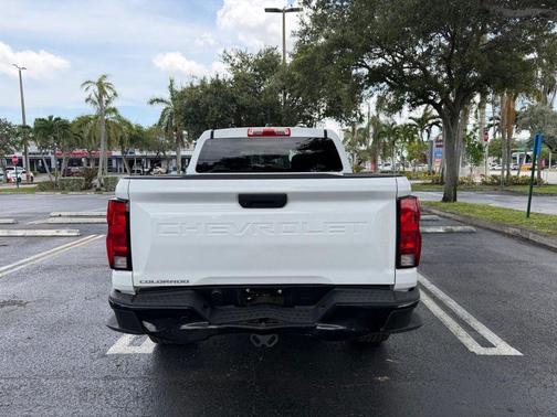 Summit White 2023 Chevrolet Colorado WT